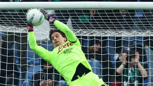 开云体育下载网址-米体:除平索利奥外,尤文门将位置下赛季或将迎来全面重组